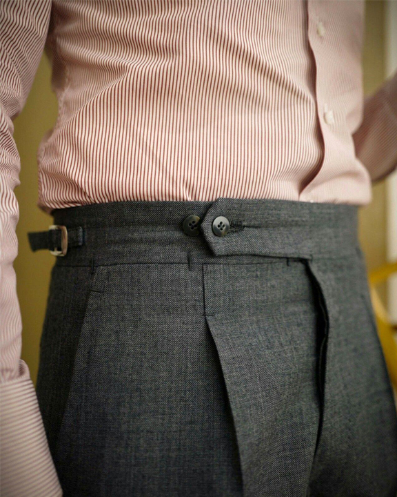 Side Adjusters Rather Than Belt Loops