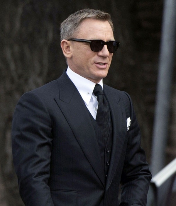 Bond Style Classic Suit
