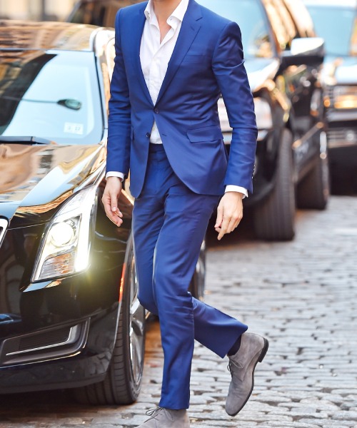 Mastering Blue Suit Combinations. Discover best ways to mastering blue… |  by Natasha Silva | Medium