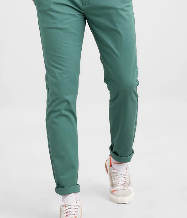 Break The Normal Friday Wear, By Opting A Dashing Green Chinos