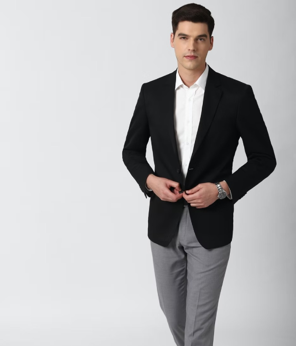 Invest In A Black Blazer That Can Be Worn For Any Occasion