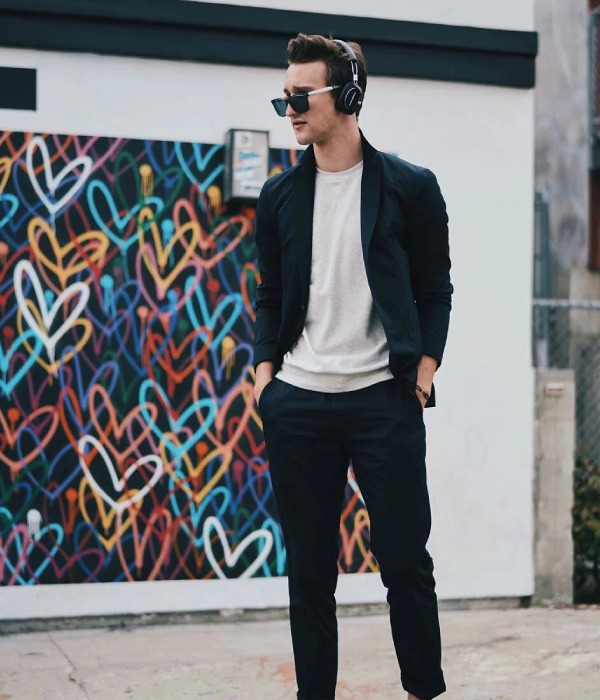 Friday Is The Day To Mix Up Your Favourite T-shirt With Your Suit