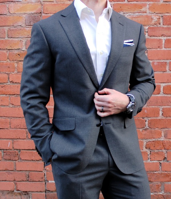 R P SUIT / SHARKSKIN / CHARCOAL GREY / LIGHT GREY / CONTEMPORARY AND C –  RICK PALLACK COLLECTION