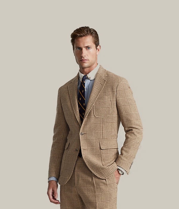 Woolen Suit With A Vintage Style In Light Brown