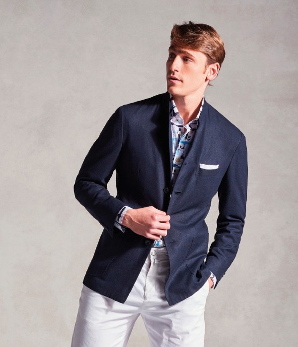 STANDOUT MEN'S SUITS FOR STEPPING INTO SPRING